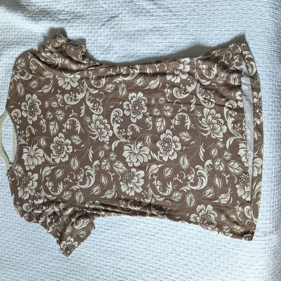 Brown/Cream Floral Tshirt with Cute Glitter Collar Detail & Waist Ruching - Picture 2 of 7